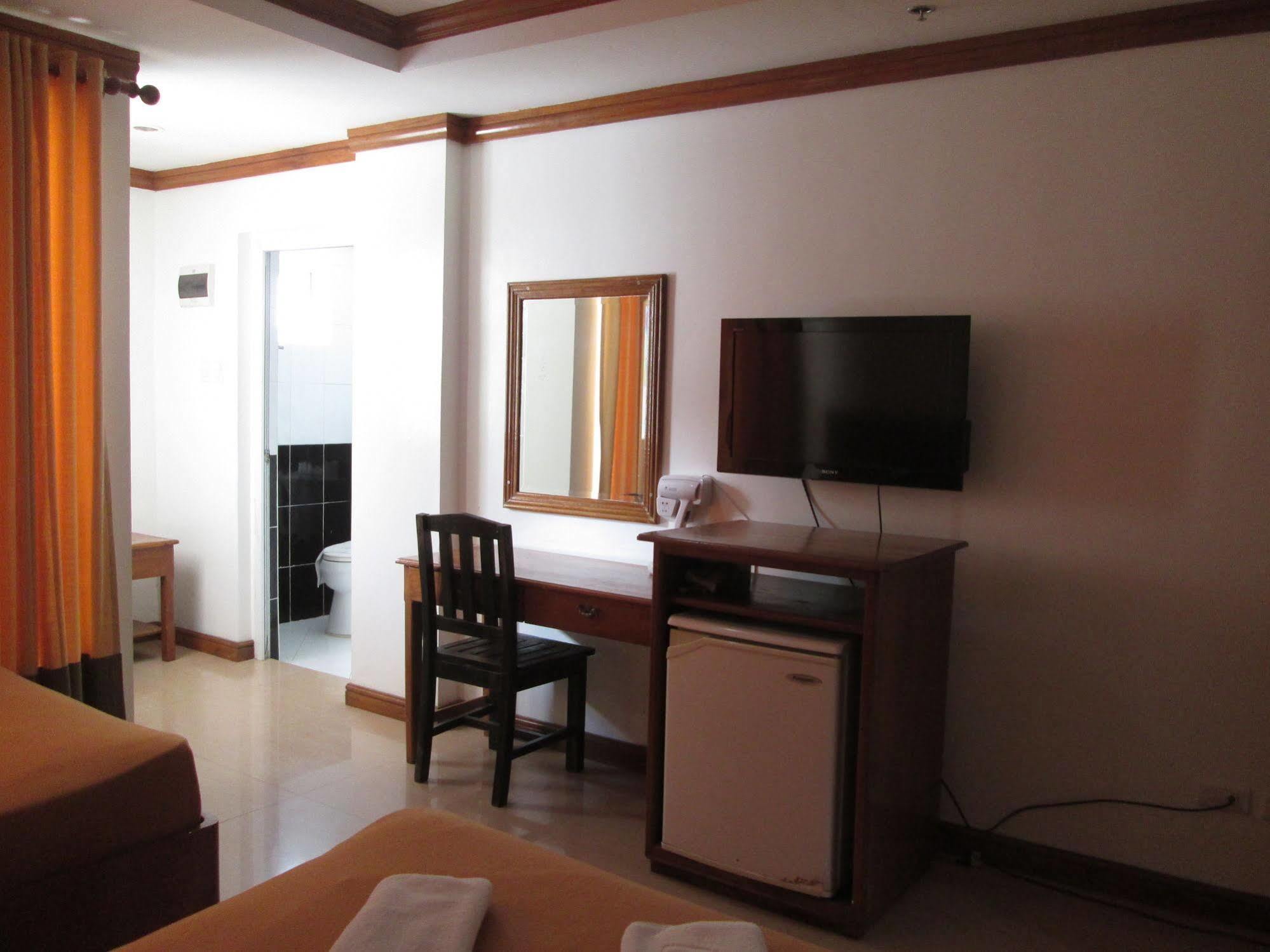 Hotel Grand Boracay